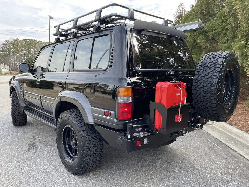 1997 Lexus LX 1st Gen - Image 16 of 31