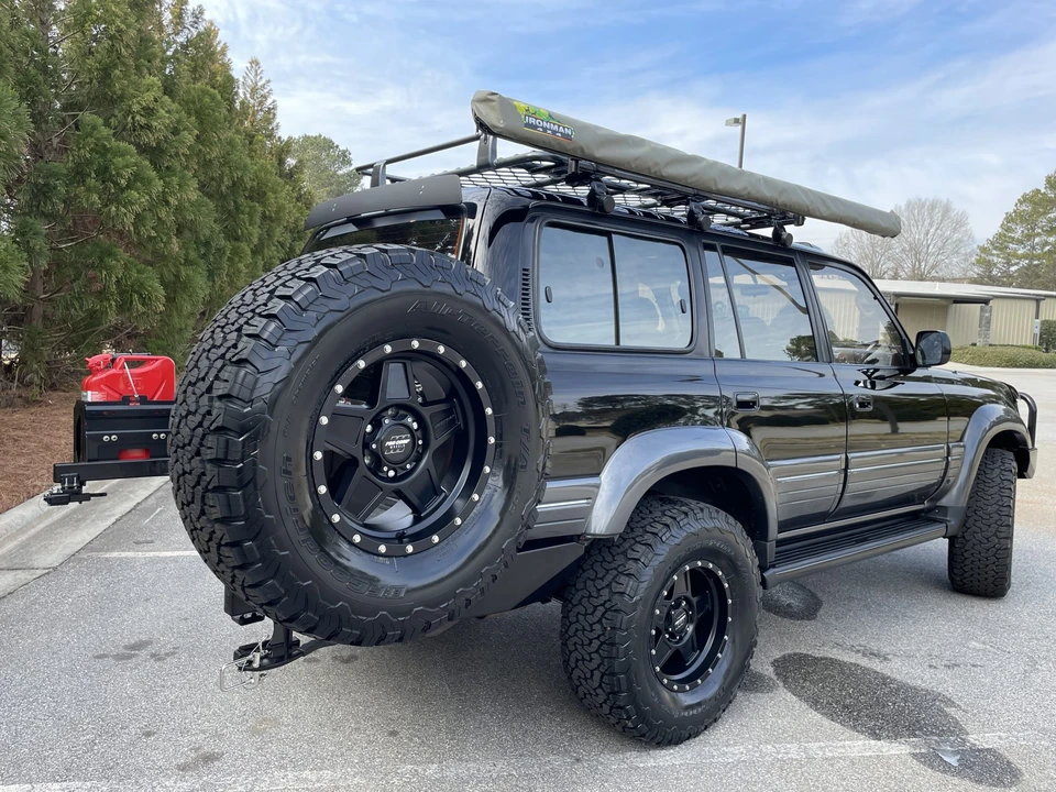 1997 Lexus LX 1st Gen - Image 20 of 31