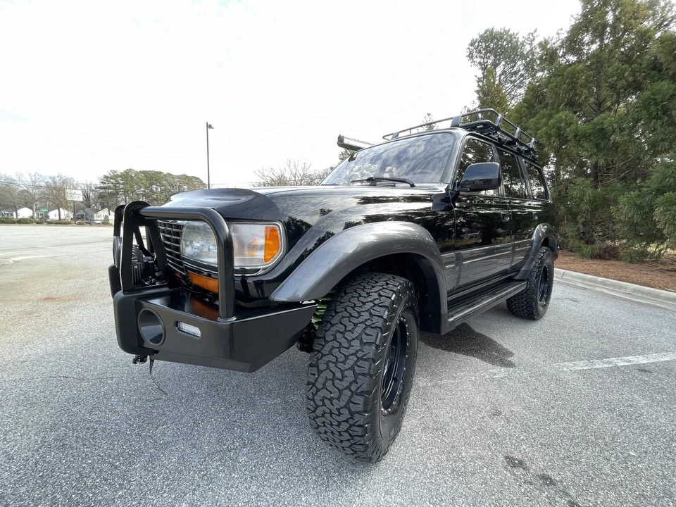 1997 Lexus LX 1st Gen - Image 6 of 31