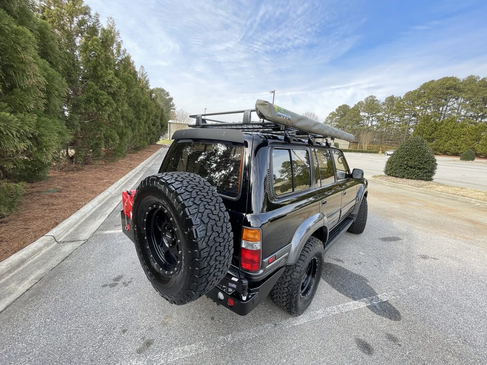 1997 Lexus LX 1st Gen - Image 19 of 31
