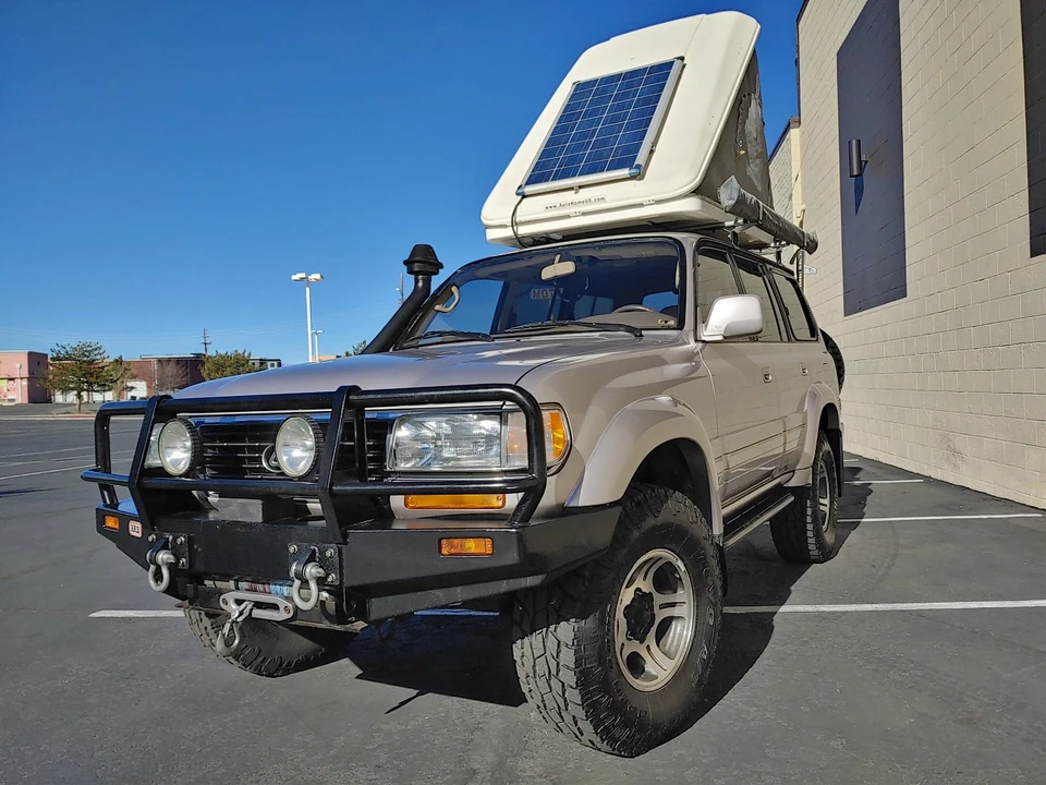 1997 Lexus LX 1st Gen - Image 9 of 31