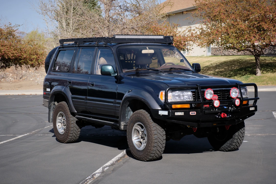 1997 Lexus LX 1st Gen - Image 7 of 31