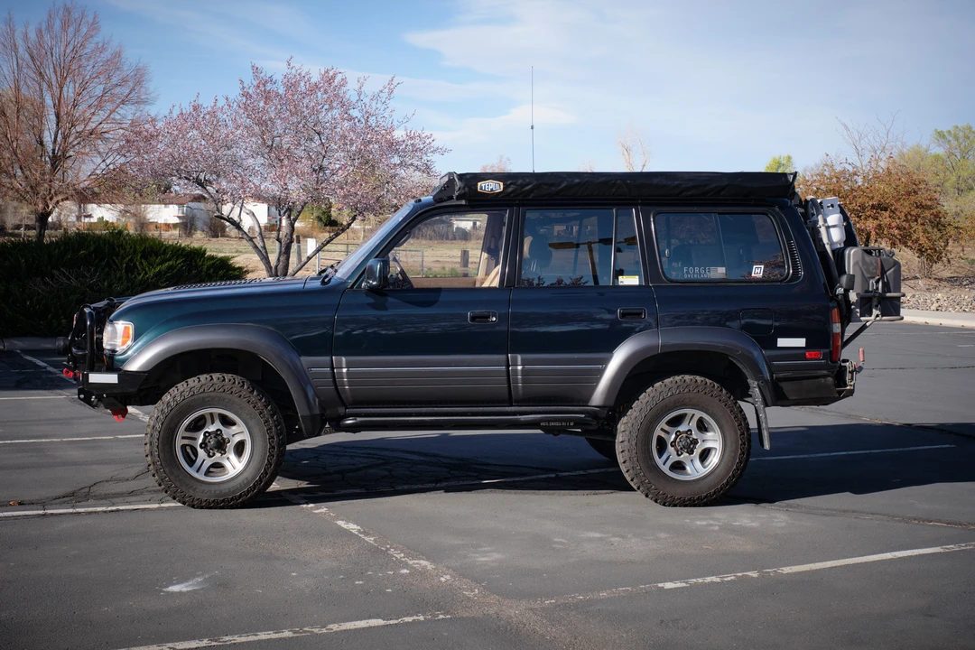 1997 Lexus LX 1st Gen - Image 11 of 31