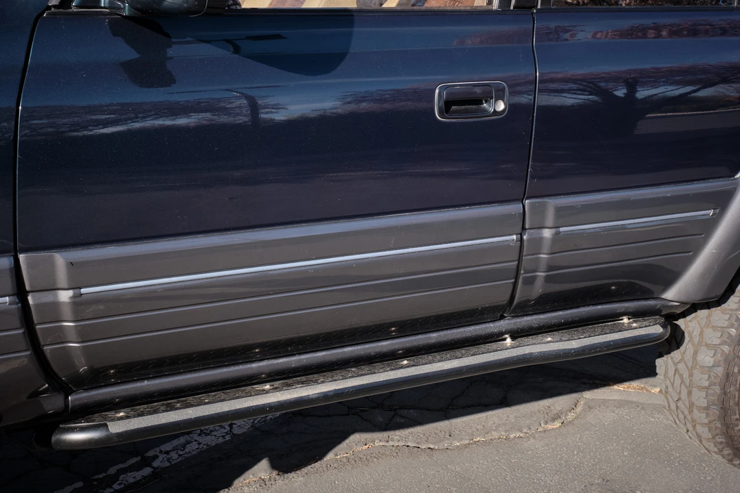 1997 Lexus LX 1st Gen - Image 13 of 31
