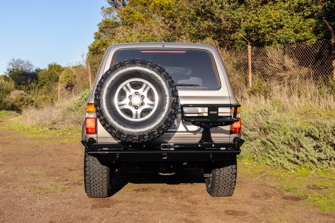 1997 Lexus LX 1st Gen - Image 12 of 31