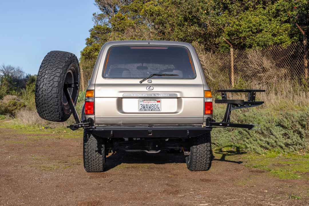 1997 Lexus LX 1st Gen - Image 16 of 31