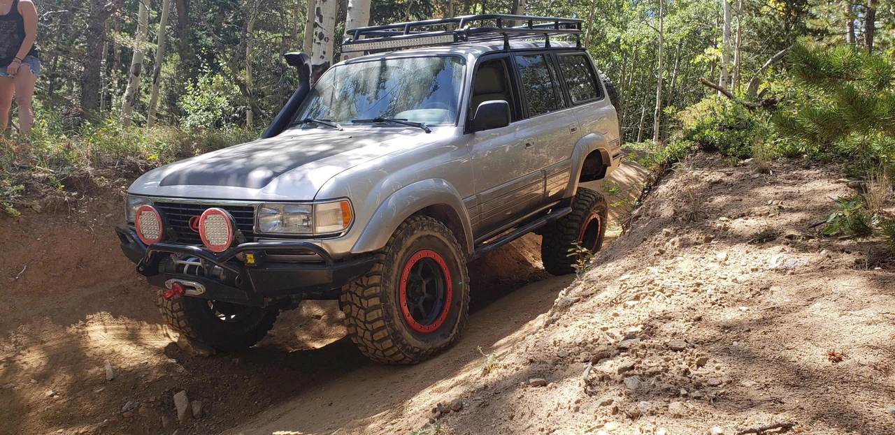 1997 Lexus LX 1st Gen - Image 21 of 31