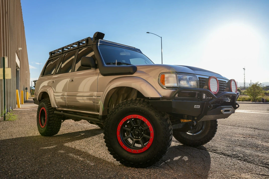 1997 Lexus LX 1st Gen - Image 13 of 31
