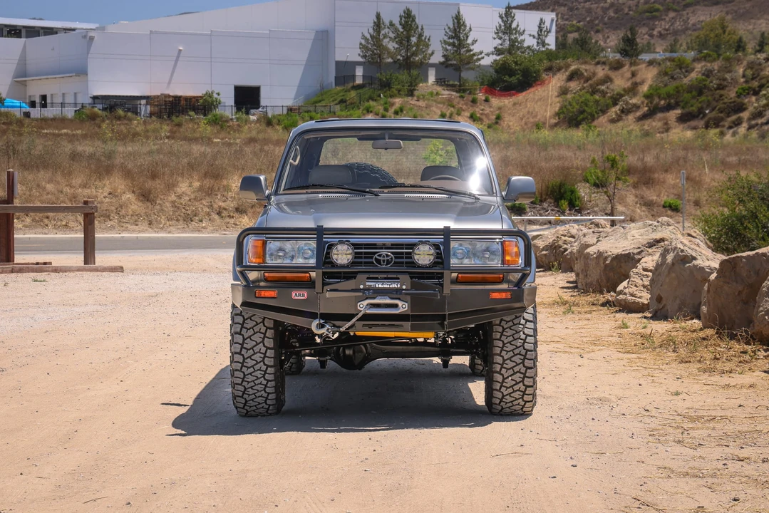 1997 Toyota J80 Land Cruiser - Image 17 of 31
