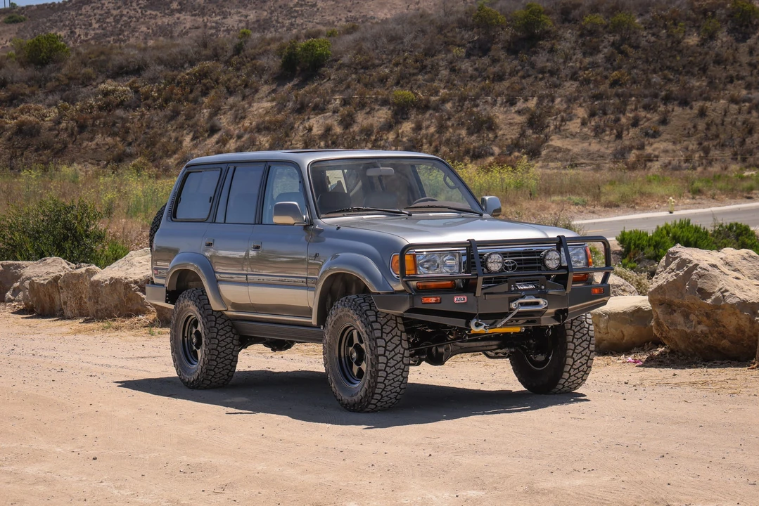 1997 Toyota J80 Land Cruiser - Image 16 of 31