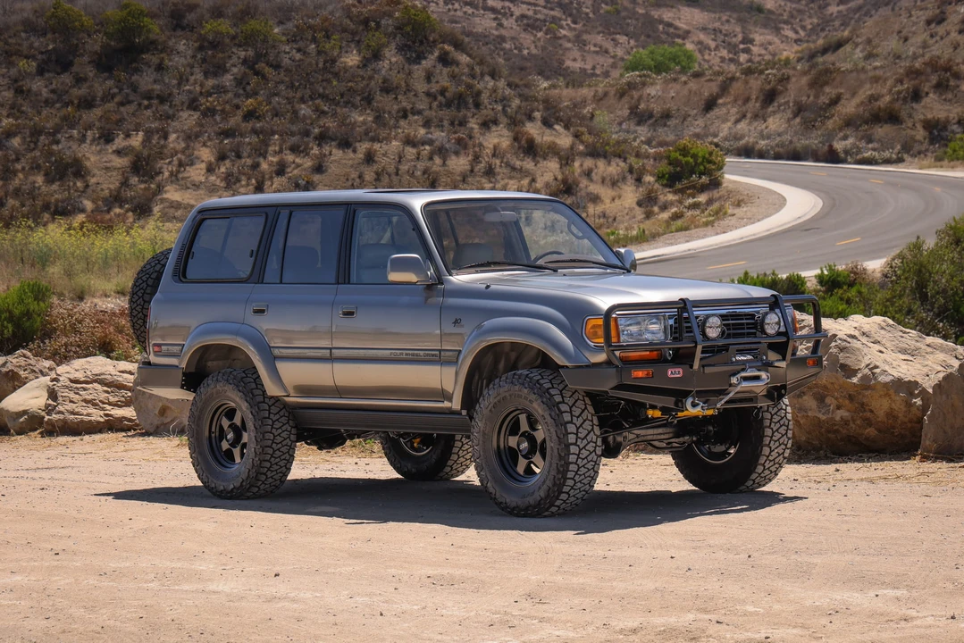 1997 Toyota J80 Land Cruiser - Image 15 of 31
