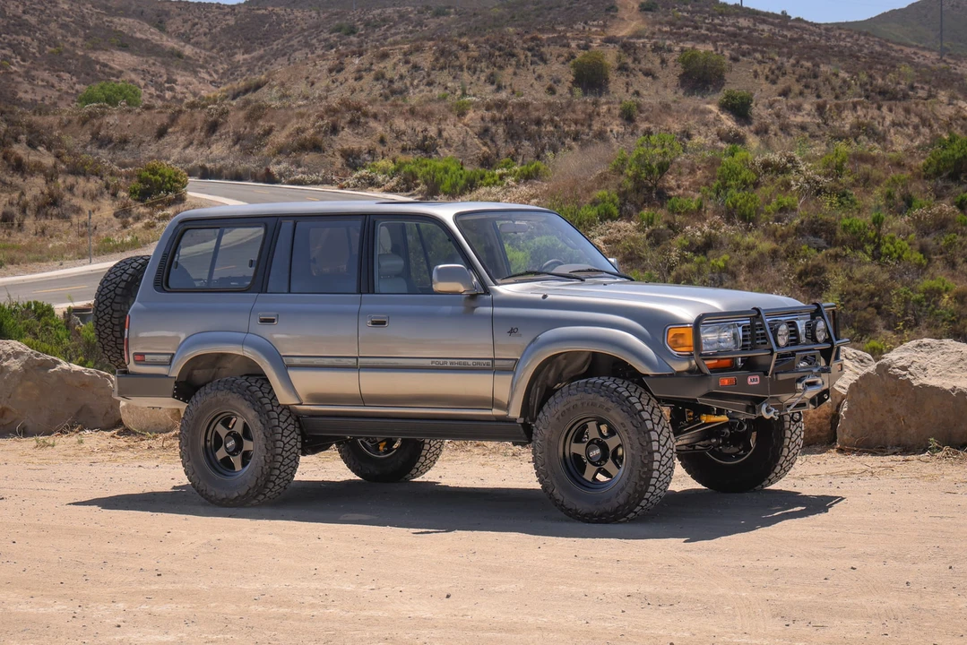 1997 Toyota J80 Land Cruiser - Image 14 of 31