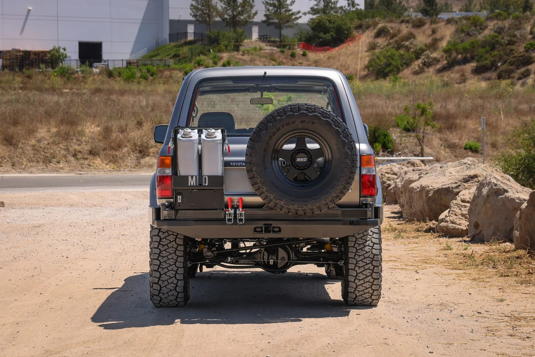 1997 Toyota J80 Land Cruiser - Image 9 of 31