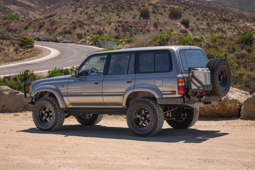 1997 Toyota J80 Land Cruiser - Image 6 of 31