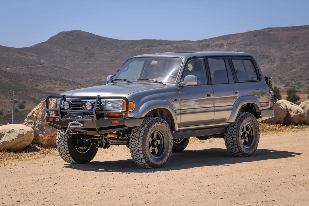 1997 Toyota J80 Land Cruiser - Image 3 of 31