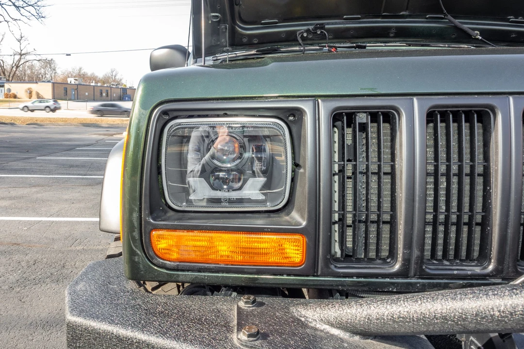 1998 Jeep XJ Cherokee - Image 13 of 31