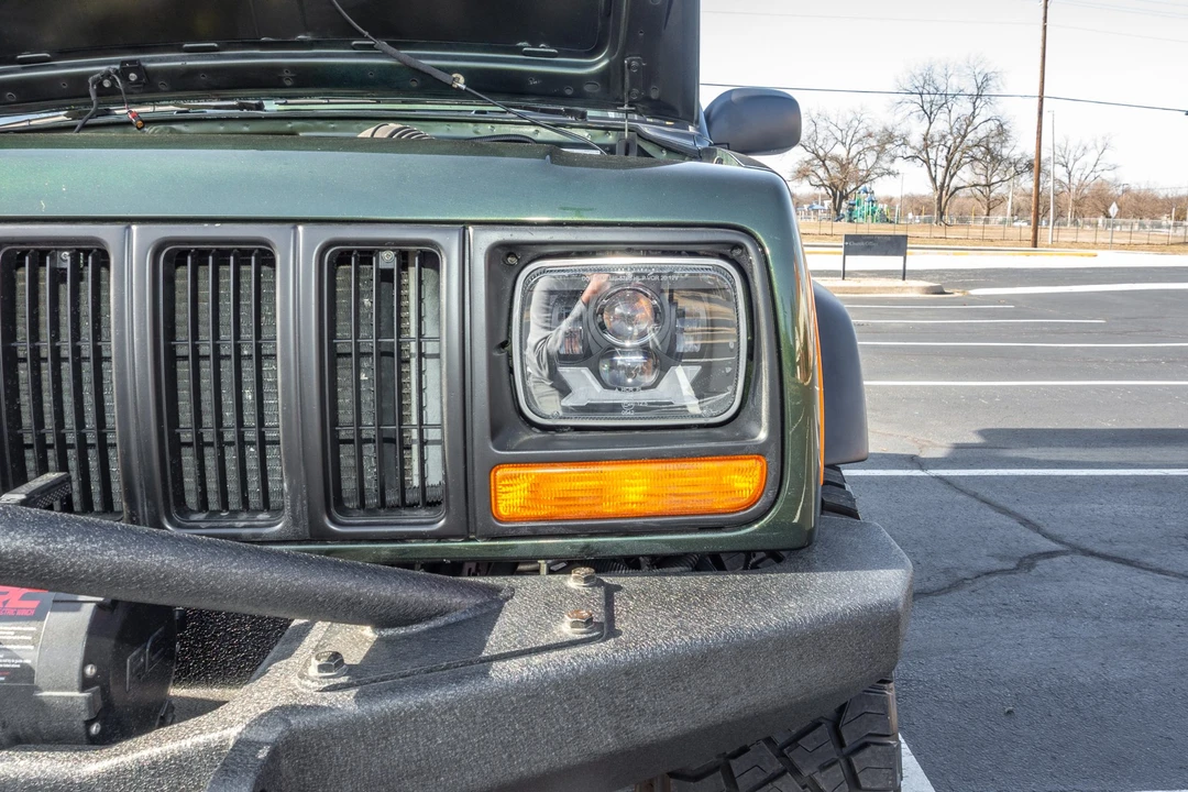1998 Jeep XJ Cherokee - Image 16 of 31