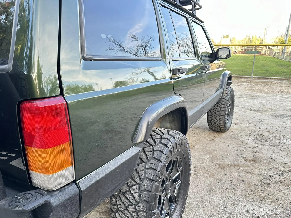 1998 Jeep XJ Cherokee - Image 24 of 31