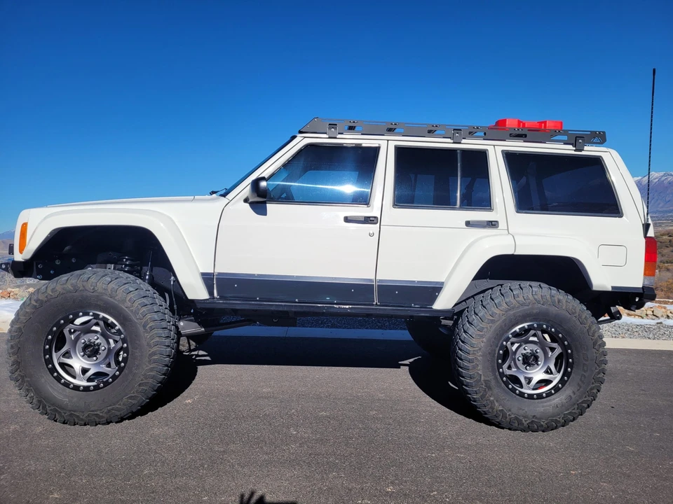1998 Jeep XJ Cherokee - Image 10 of 31