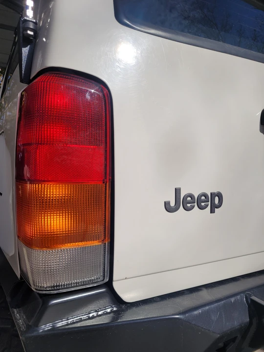1998 Jeep XJ Cherokee - Image 24 of 31