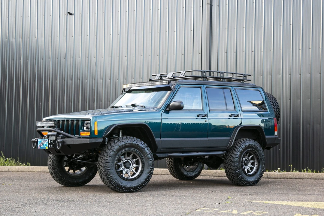 1998 Jeep XJ Cherokee - Image 2 of 31