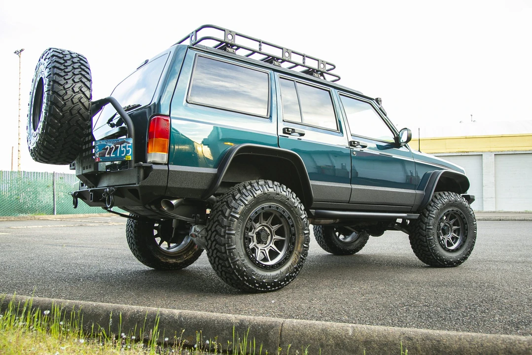 1998 Jeep XJ Cherokee - Image 13 of 31