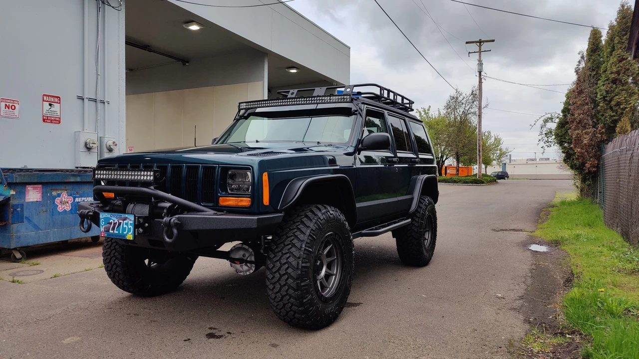 1998 Jeep XJ Cherokee - Image 28 of 31