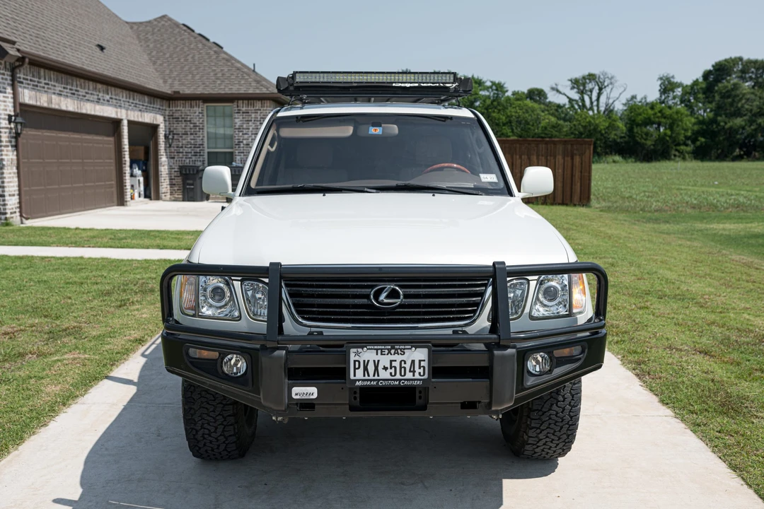 1998 Lexus LX 2nd Gen - Image 17 of 31