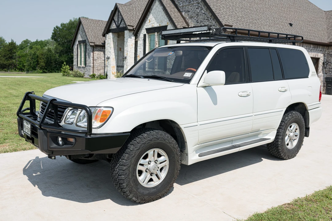 1998 Lexus LX 2nd Gen - Image 3 of 31