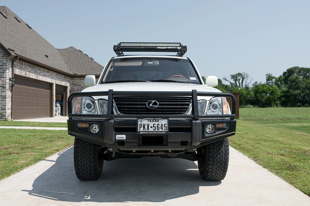 1998 Lexus LX 2nd Gen - Image 18 of 31