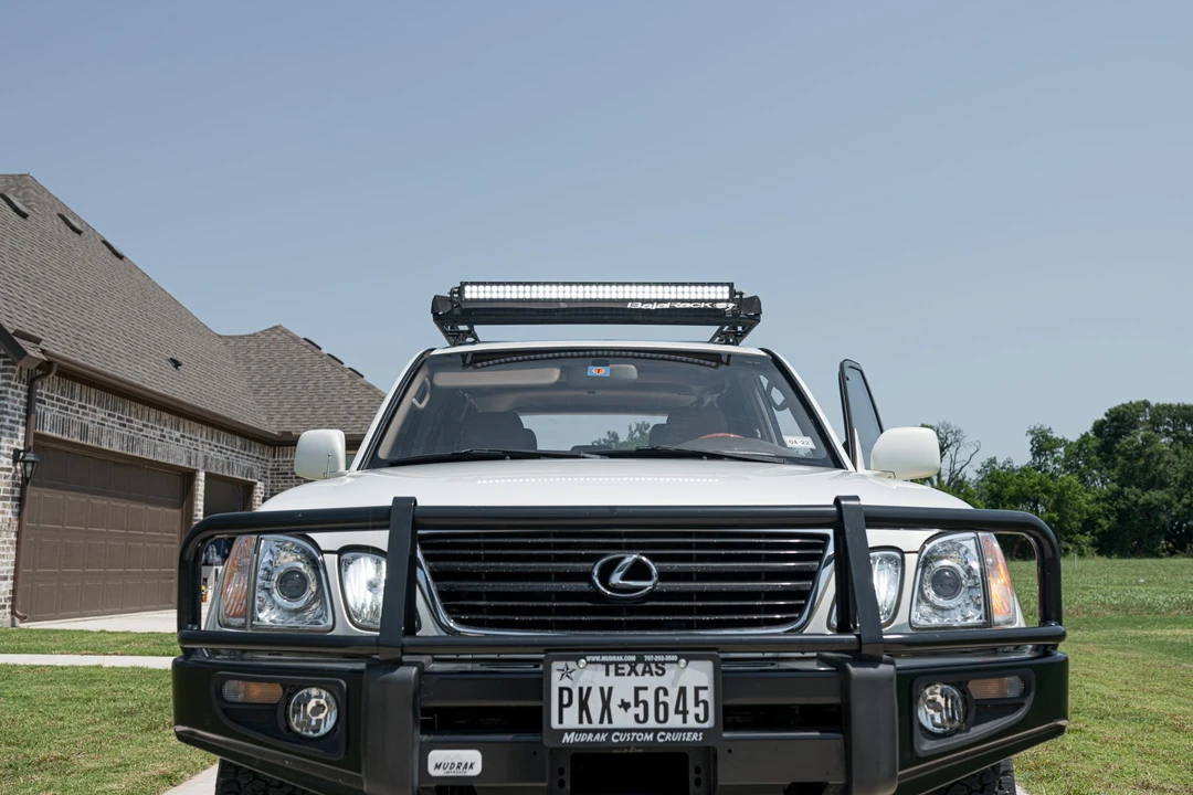 1998 Lexus LX 2nd Gen - Image 21 of 31
