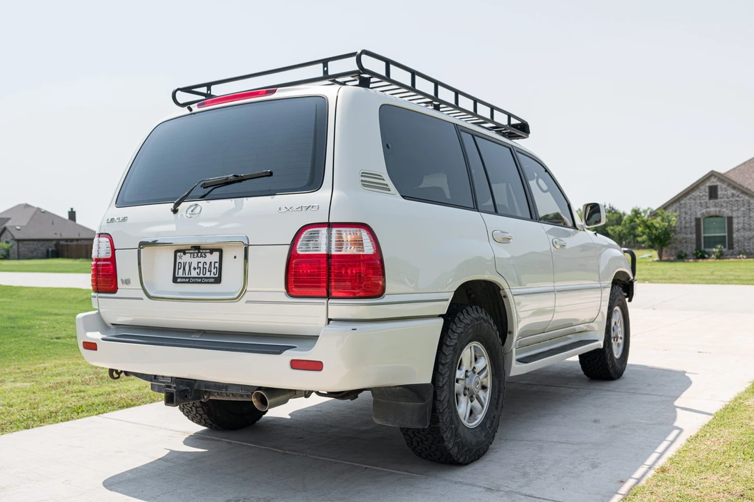 1998 Lexus LX 2nd Gen - Image 11 of 31