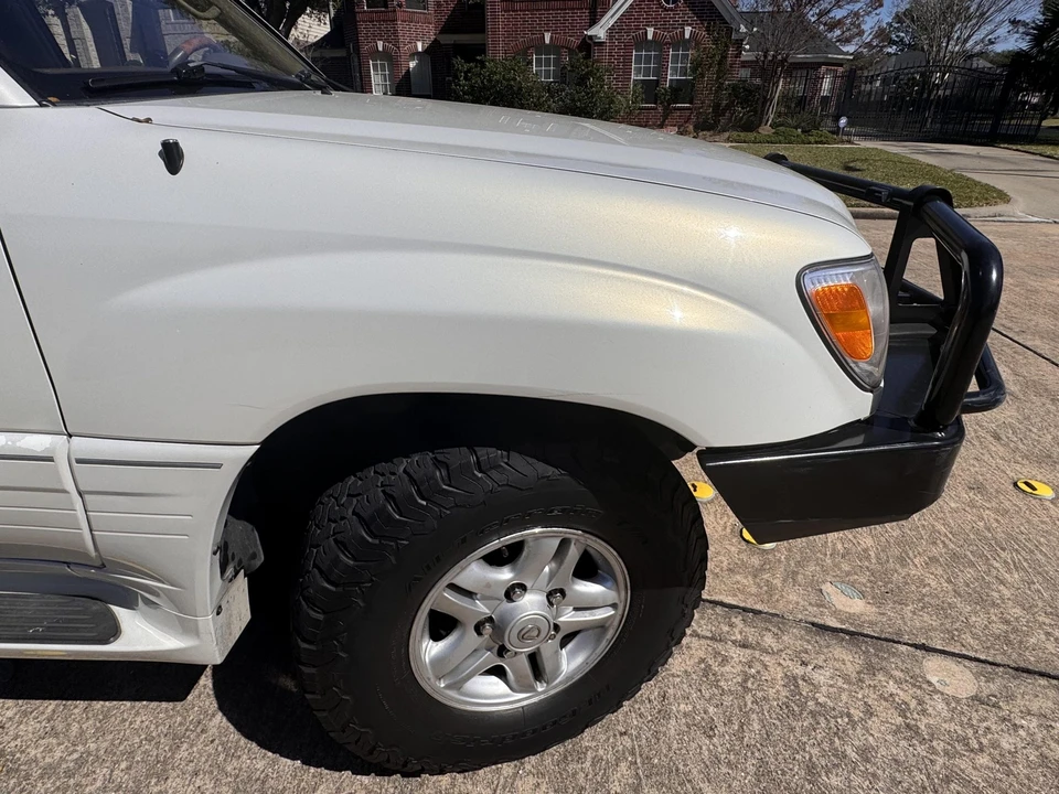 1998 Lexus LX 2nd Gen - Image 30 of 31