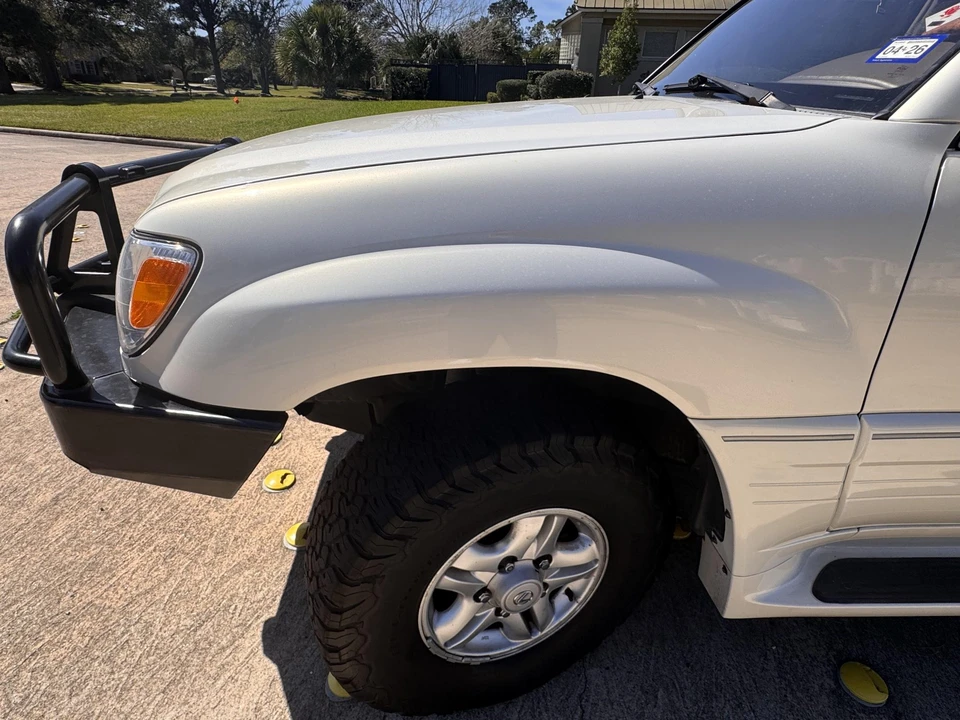 1998 Lexus LX 2nd Gen - Image 20 of 31