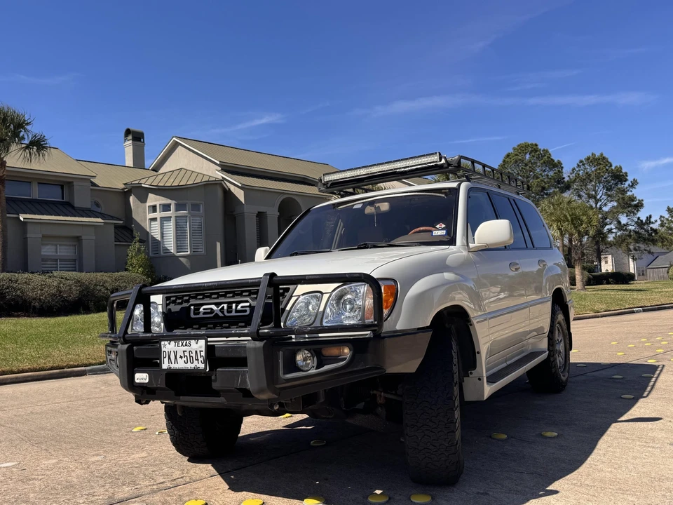 1998 Lexus LX 2nd Gen - Image 2 of 31