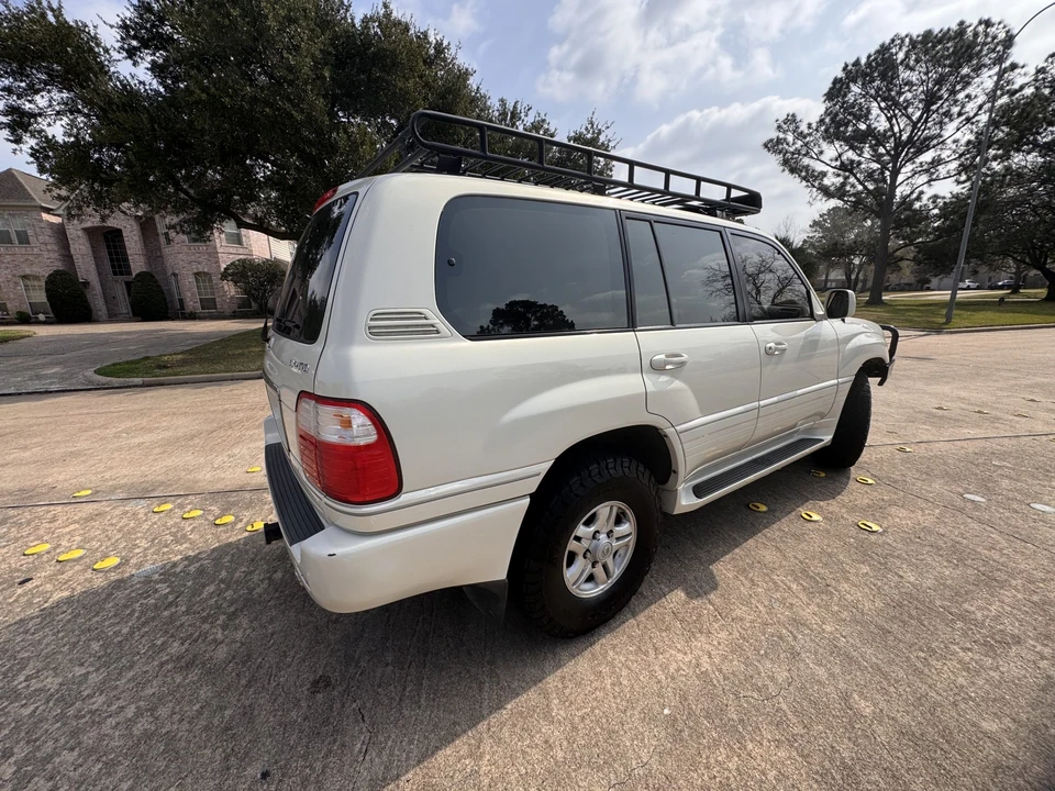 1998 Lexus LX 2nd Gen - Image 12 of 31