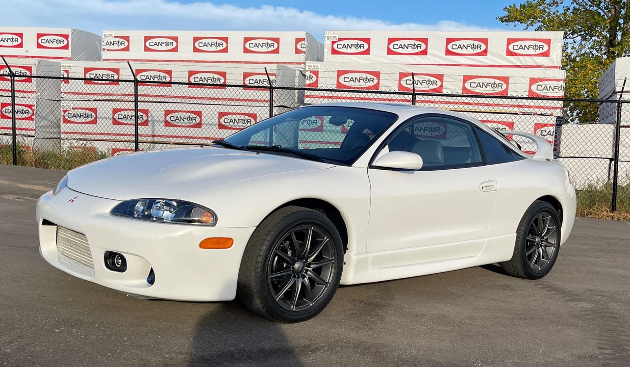 1998 Mitsubishi Eclipse 2nd Gen - Image 4 of 31