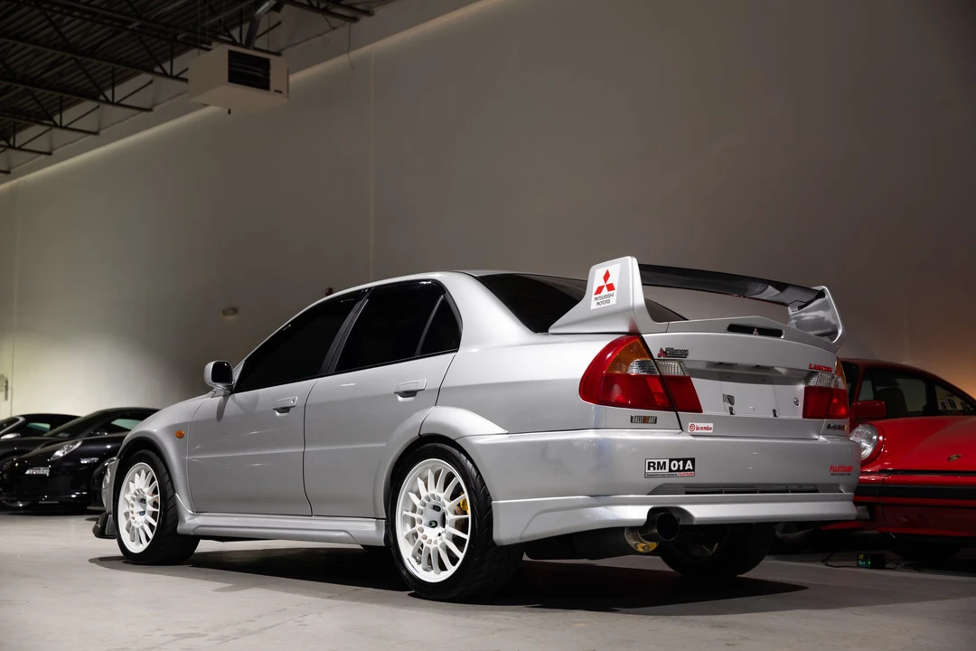 1998 Mitsubishi Lancer Evolution V 6th Gen - Image 10 of 31