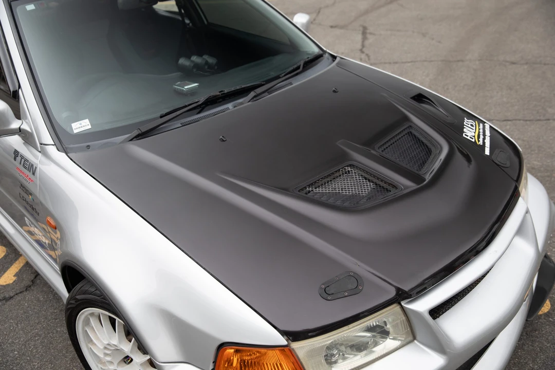 1998 Mitsubishi Lancer Evolution V 6th Gen - Image 18 of 31