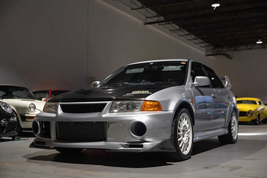 1998 Mitsubishi Lancer Evolution V 6th Gen - Image 4 of 31