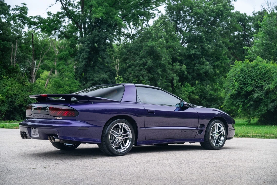 1998 Pontiac Firebird Trans Am 4th Gen - Image 2 of 31