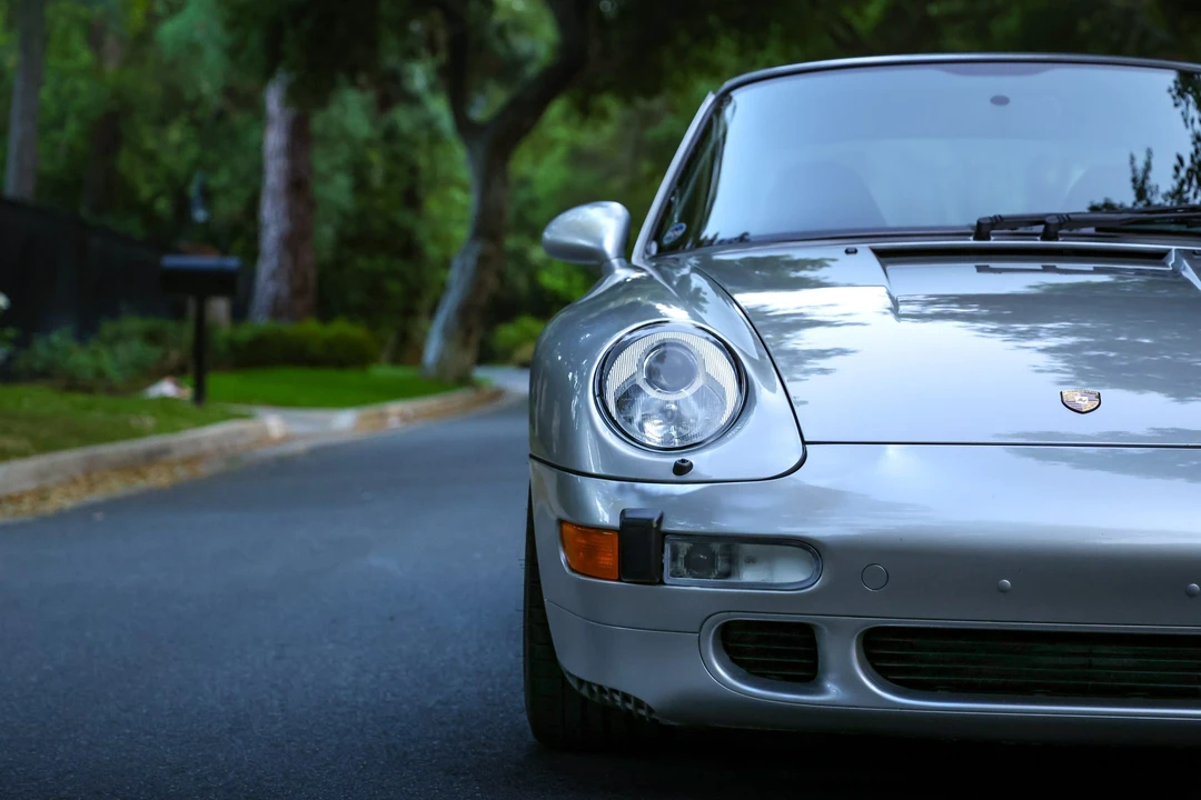 1998 Porsche 993 Carrera - Image 28 of 31