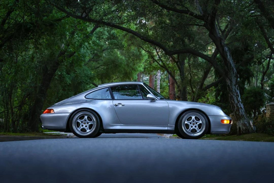 1998 Porsche 993 Carrera - Image 22 of 31