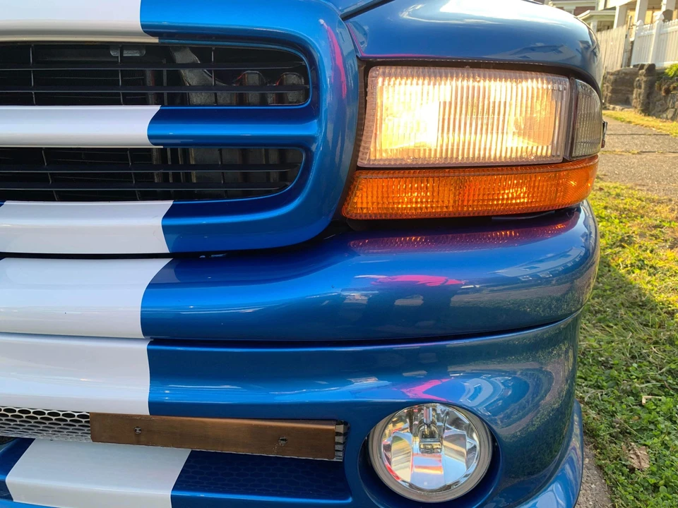 1999 Dodge Durango 1st Gen - Image 18 of 31