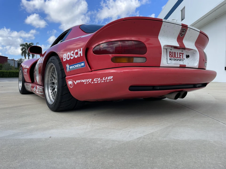 1999 Dodge Viper GTS 2nd Gen - Image 28 of 31