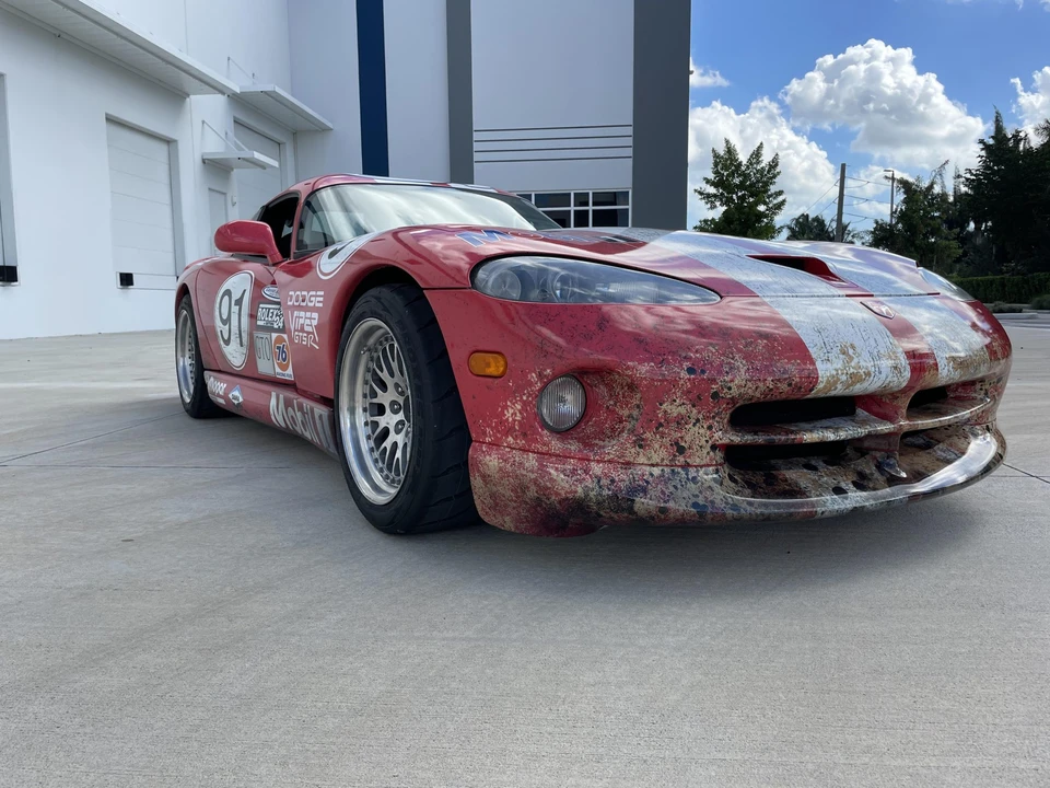 1999 Dodge Viper GTS 2nd Gen - Image 15 of 31