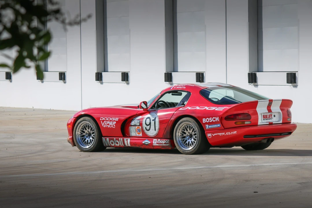 1999 Dodge Viper GTS 2nd Gen - Image 11 of 31