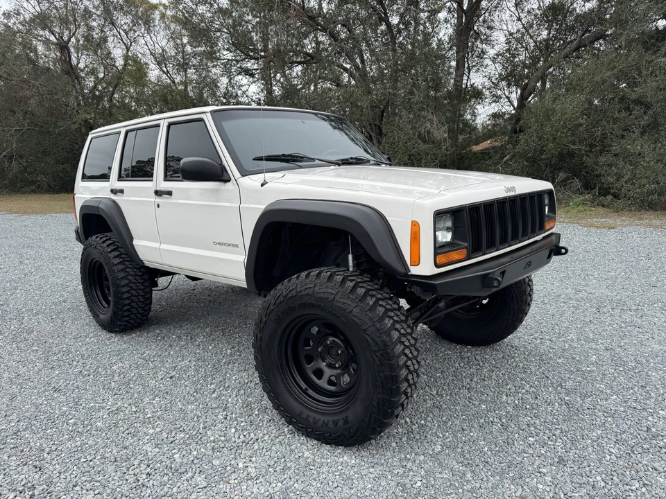 1999 Jeep XJ Cherokee - Image 6 of 31