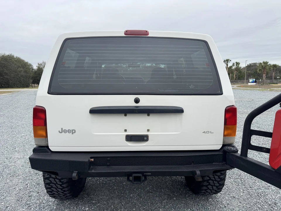 1999 Jeep XJ Cherokee - Image 24 of 31