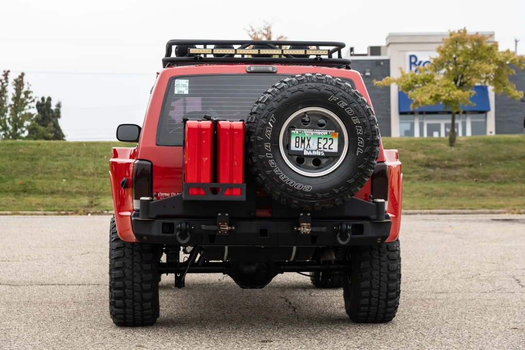1999 Jeep XJ Cherokee - Image 6 of 31